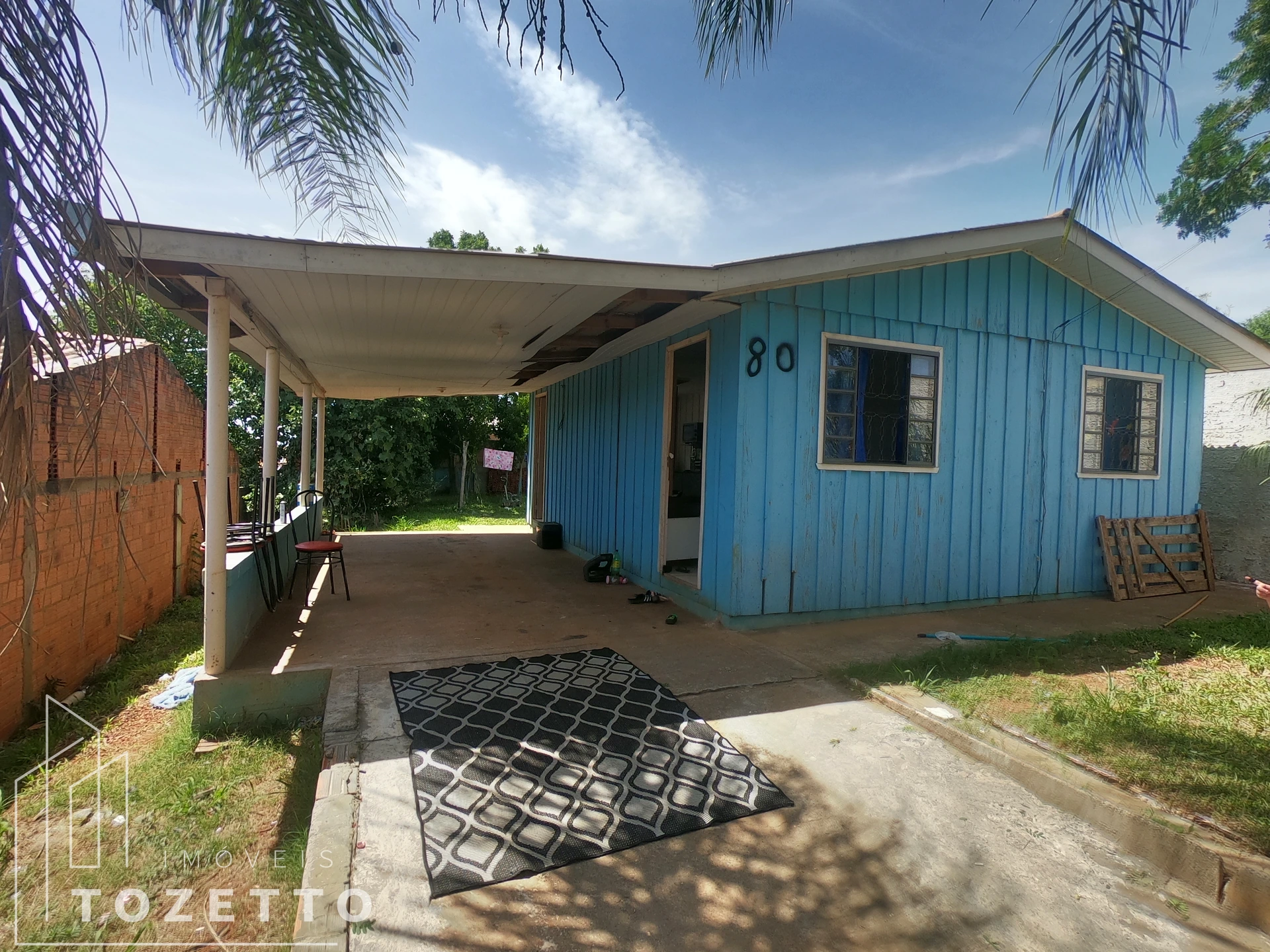 <strong>Amplo terreno a venda no Bairro do Contorno</strong>