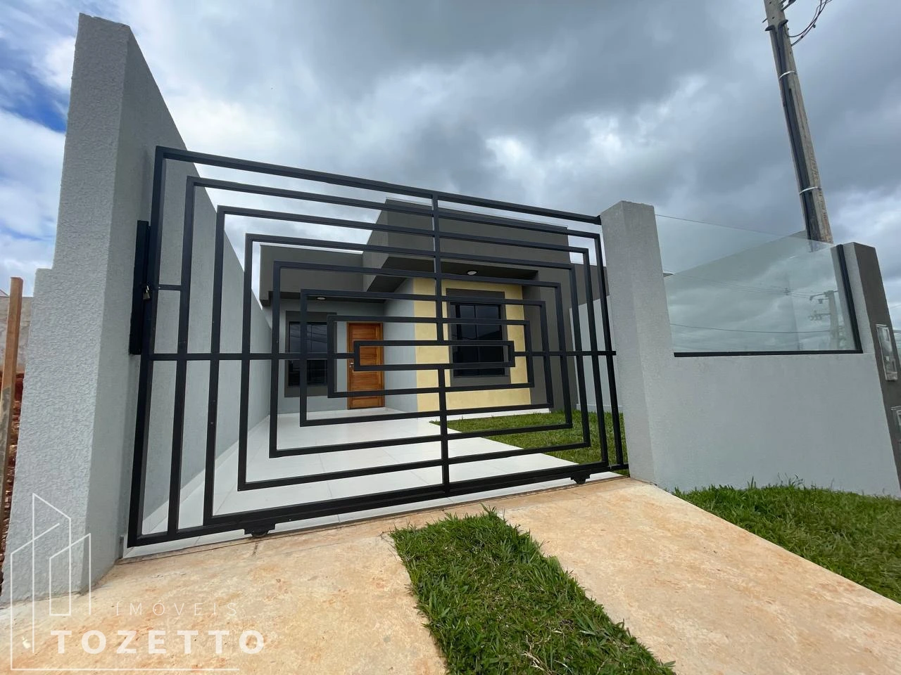 <strong>Excelente casa com edícula à venda no Cidade Jardim</strong>