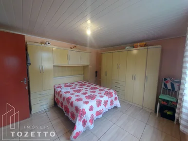 2 Amplas Residências Usadas à Venda Na Ronda