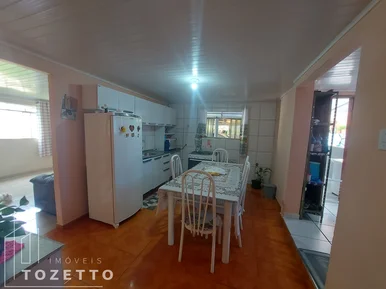 2 Amplas Residências Usadas à Venda Na Ronda