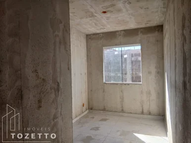Casas Em Laje No Jardim  Royal Em Uvaranas