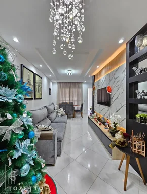 <strong>Belíssimo sobrado mobiliado em Uvaranas</strong>