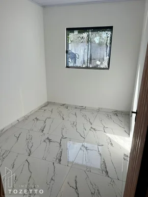 Casa Com Amplo Terreno à Venda No Jardim Centenário