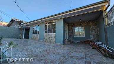 <strong>Ampla casa com edícula ! Santa Paula - Contorno</strong>