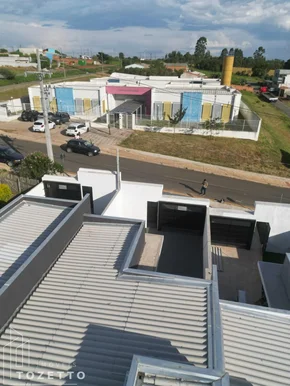 Casa Com Suíte Na Vila Romana!