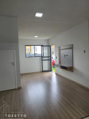 <strong>Apartamento reformado e Semi Mobiliado!</strong>