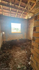 <strong>Casa com ampla sobra de terreno ! Santa Luzia !</strong>