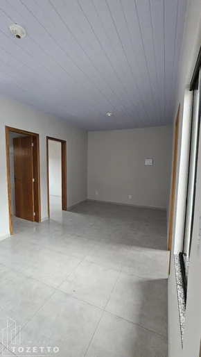 Casa 2 Quartos E Amplo Terreno No Recanto Brasil