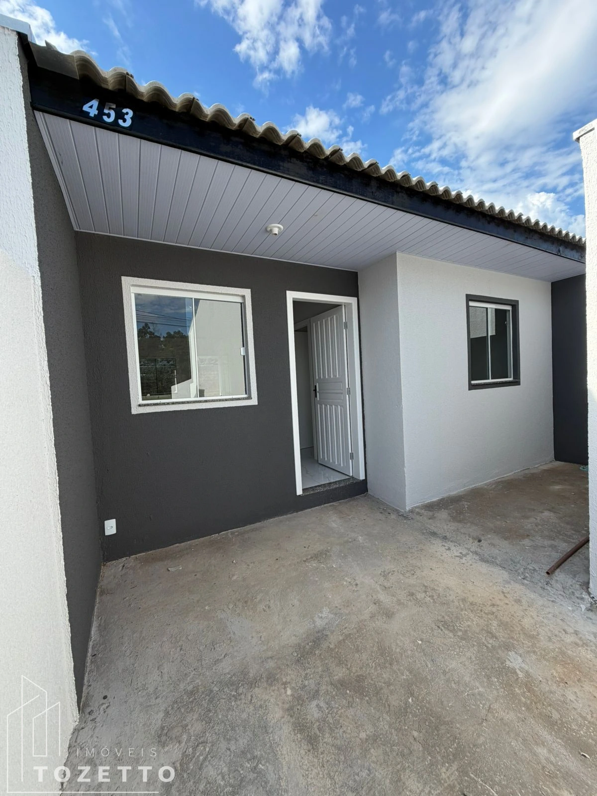Casa No Gsp Em Uvaranas