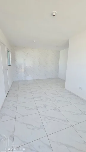 Casa Em Laje No Bairro De Oficinas