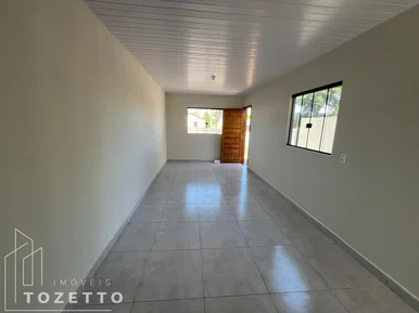 Casa Com Excelente Sobra De Terreno Nos Fundos-lagoa Dourada