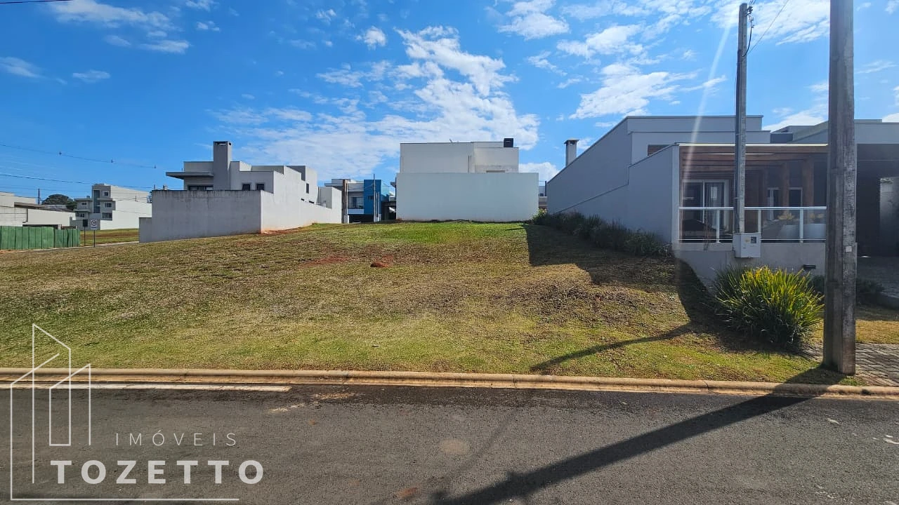 <strong>Terreno no Condomínio Reserva Ecoville</strong>