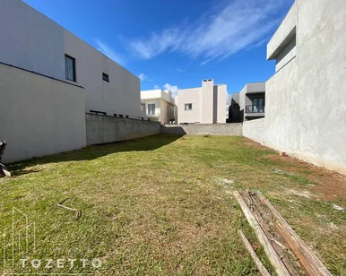 <strong>Terreno no Condomínio Doman Paisage em Uvaranas</strong>