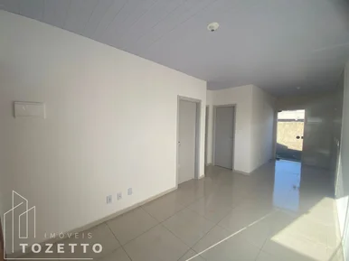 Casa Com Excelente Sobra De Terreno No Terraliz