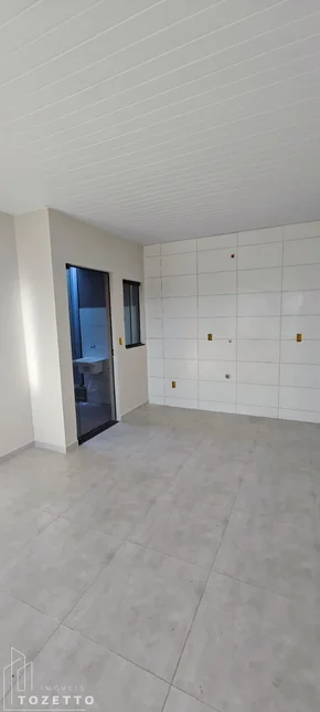 Casa De Esquina Em Uvaranas Pertinho Do Terminal