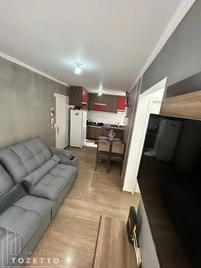 ótimo Apartamento Em Uvaranas!