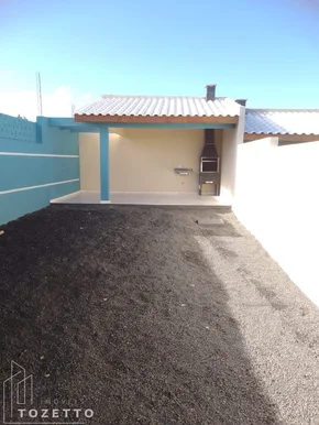Casa Com Edícula No Lagoa Dourada!