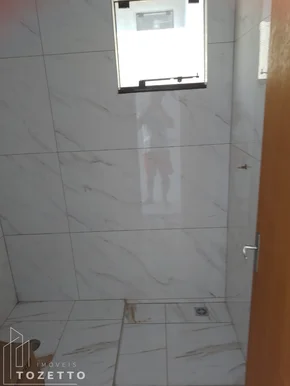 Casa Com Edícula No Lagoa Dourada!
