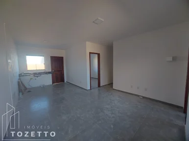 Casa Em Laje à Venda No Recanto Brasil No Col. Dª Luiza