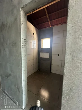 Casa Com Amplo Terreno No San Martin