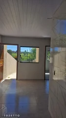 <strong>Casa com amplo terreno nos fundos- Lagoa Dourada</strong>