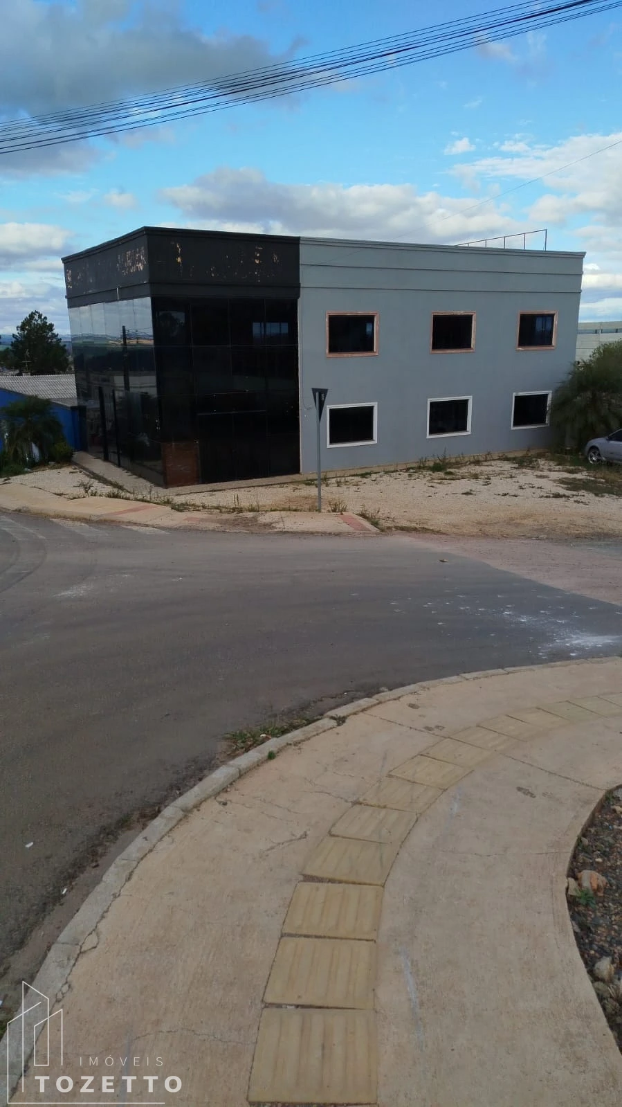 <strong>Barracão para locação na Vila Romana</strong>