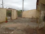 <strong>Aluga-se barracão na região do Contorno</strong>