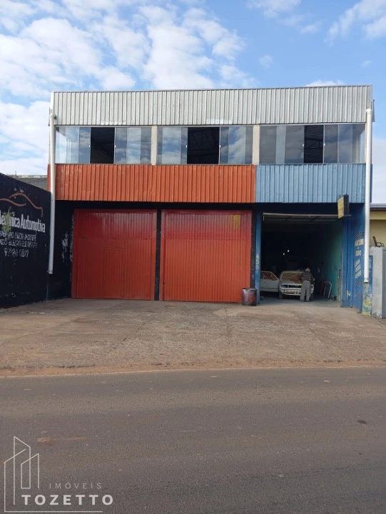Aluga-se Sala Comercial ? 160m² ? Contorno