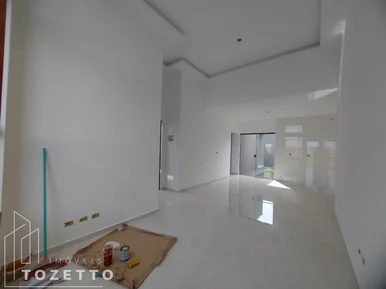 Casa Com Terreno E Suíte à Venda No Gsp Em Uvaranas