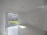 <strong>Casa com terreno e suíte à venda no GSP em Uvaranas</strong>