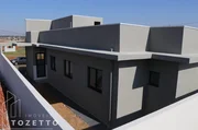 <strong>Casa com suíte no Condomínio Girassol</strong>