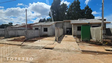 Excelente Imóvel No Loteamento Parque Ville- Uvaranas