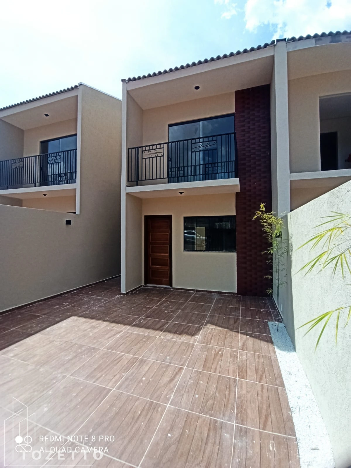 <strong>Sobrado em Uvaranas, Opção sem passagem lateral- Vila Marina</strong>