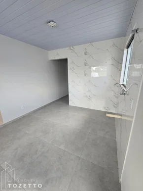 Casa Com Passagem Lateral No Parque Das Palmeiras