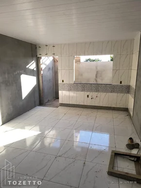 Oportunidade! Casa 2 Quartos No Leila Maria