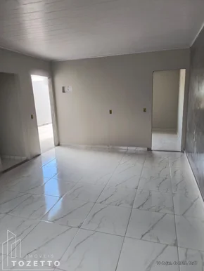 Casa  Com Amplo Terreno No Leila Maria!