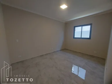 Casa De Esquina - 3 Quartos Com Suíte! Nova Ponta Grossa