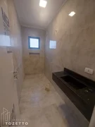 <strong>Casa de esquina - 3 quartos com suíte! Nova Ponta Grossa</strong>