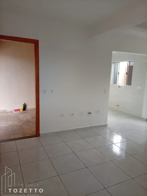 Sobrado Em Condomínio Na Região De Uvaranas !