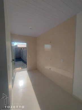 Casa No Terraliz Com Amplo Terreno Nos Fundos!