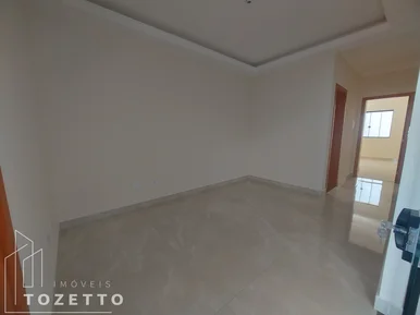 <strong>Lar de 3 quartos e SUÍTE à venda em Uvaranas, Cidade Jardim</strong>