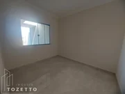 <strong>Casa com SUITE e CHURRASQUEIRA à venda em Uvaranas</strong>