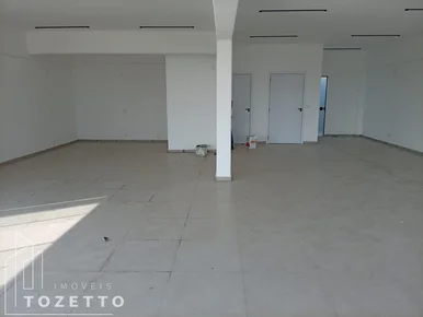 Sala Comercial Térrea Para Locação  115m² | Recanto Brasil