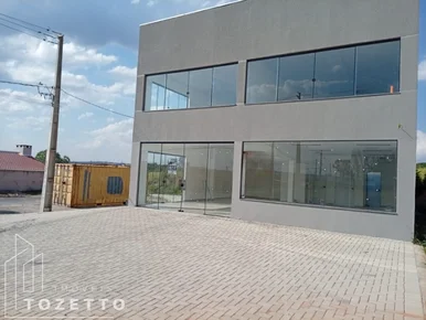 <strong>Sala Comercial Térrea para Locação 115m² | Recanto Brasil</strong>