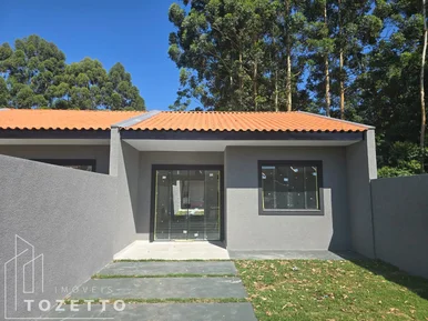 <strong>Casa com edícula no Recanto Brasil !</strong>