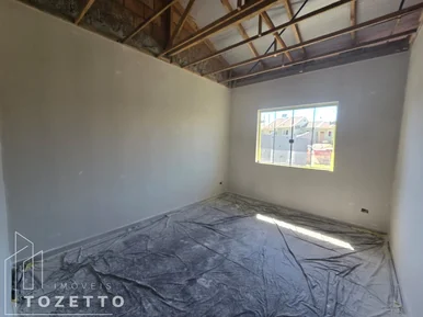 Casa Com Edícula No Recanto Brasil !