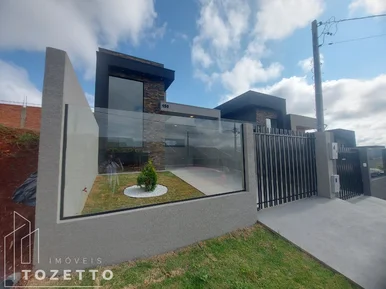 <strong>Casa de 2 quartos à venda no Cidade Jardim em Uvaranas</strong>