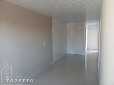 Excelente Imóvel Com Passagem Lateral - Terraliz