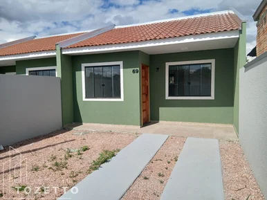 <strong>Casa no Jardim Amália com ampla sobra de terreno nos fundos!</strong>