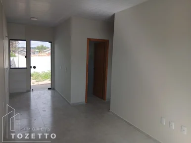 Casa No Jardim Amália Com Ampla Sobra De Terreno Nos Fundos!